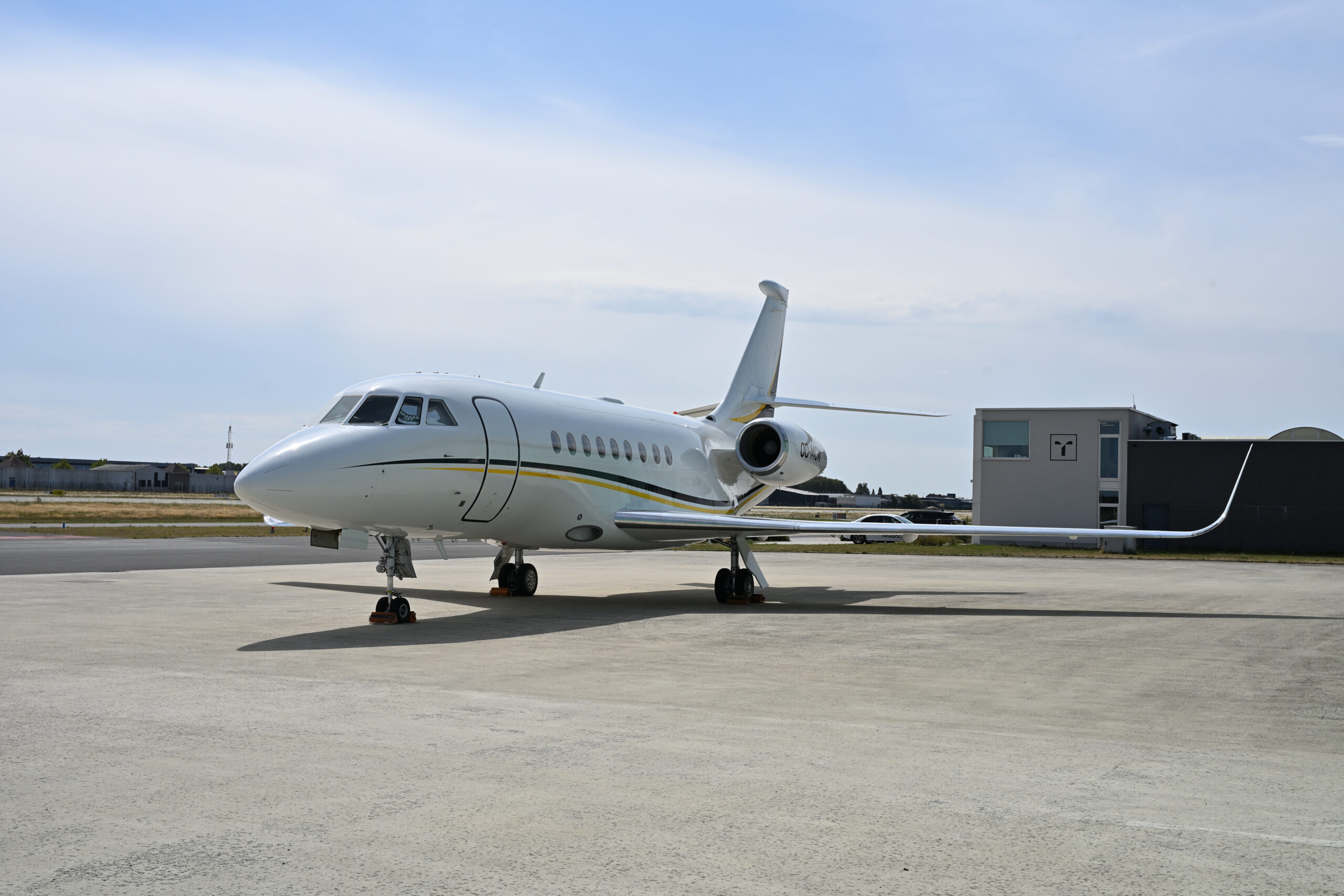 FLYINGGROUP Falcon 2000S