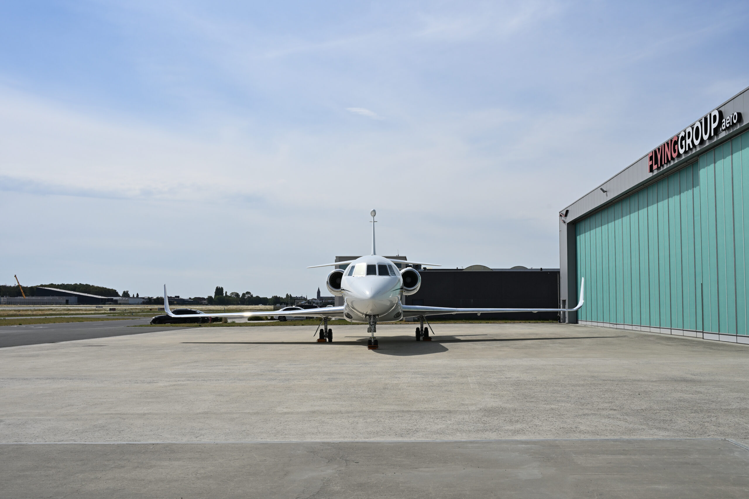FLYINGGROUP Falcon 2000S