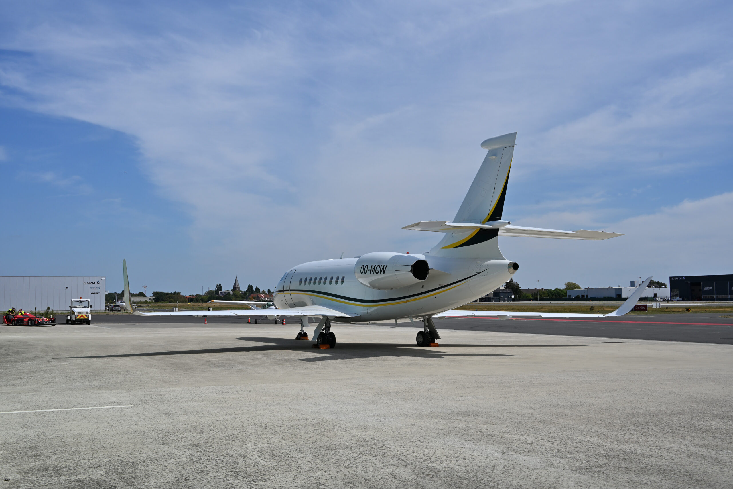 FLYINGGROUP Falcon 2000S